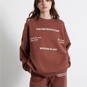The Met x PacSun collab - Metropolitan Museum of Art sweatshirt